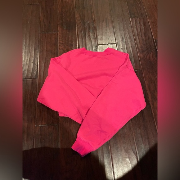 Devotion Alo Yoga Crewneck Neck Pullover Top Neon Pink Sold Out Online - Picture 3 of 5